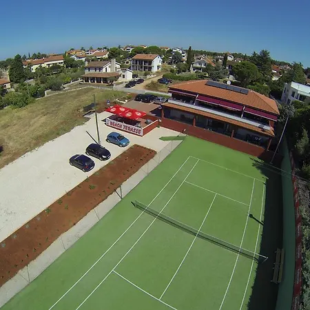 Apartment Egida Capris