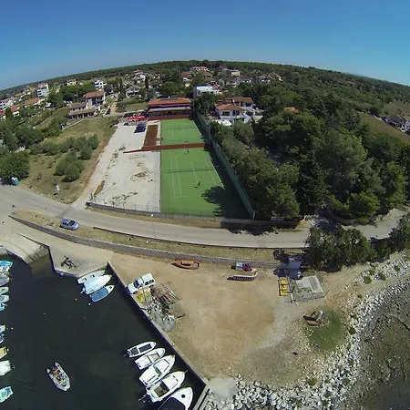 Apartment Egida Capris *