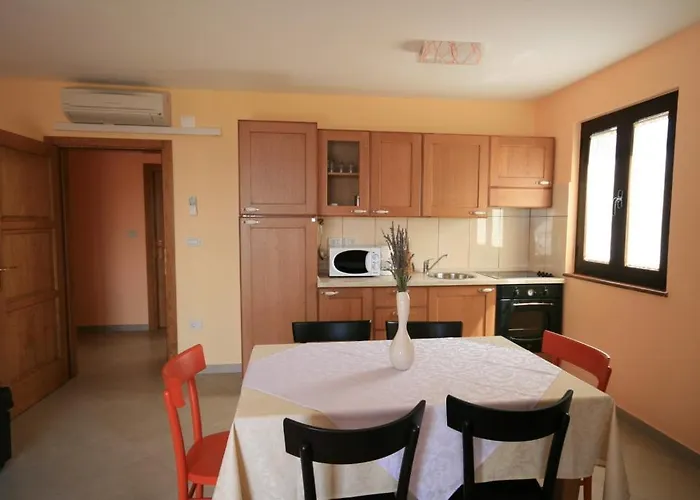 Egida Capris Apartment Lovrečica