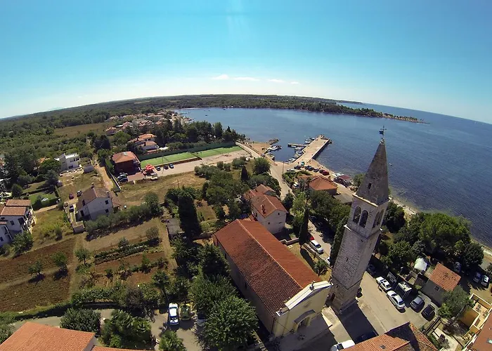 Egida Capris Appartement *